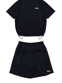 【セットアップ】wake sapporo FARAH parka+short L FARAH、IS-NESS、WAKEでナイロンのセットアップとサングラスを