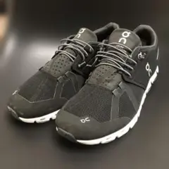 【美品】on クラウド5 ランニングシューズ