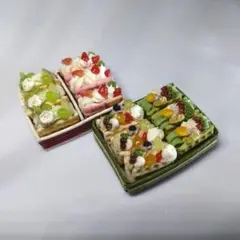 SALE　ミニチュアスイーツ ＊ ワッフル2ケースセット