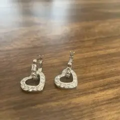スワロフスキー ピアス