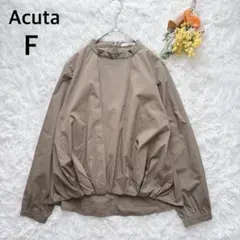 アクータ　Acuta　ギャザー長袖シャツ　カーキ　金ボタン　上品　1674