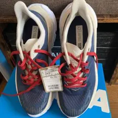 ホカオネオネ タグ付き新品