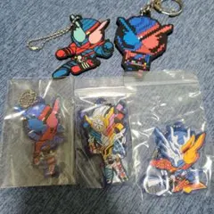 仮面ライダービルド　ラバーストラップ