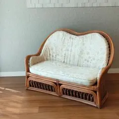美品　ラタン　二人掛けソファ　クッション付き　天然籐