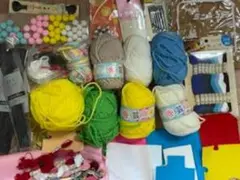 ぬいぐるみ 作り 人形 編み物 毛糸 刺繍糸 ぼんぼり フェールト わた 手芸
