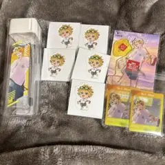 ユウQウィルソン　にじさんじ　海の家　くじ　アクスタ　缶バッジ　クリアカード