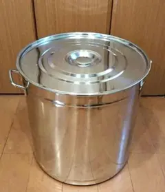 Item thumbnail for item 3d59c84d-5b12-495a-be9c-3de4176f5ebb