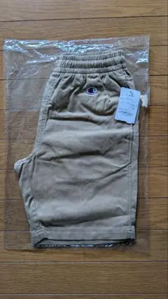 チャンピオン　チノパン　ベージュ　XS　新品