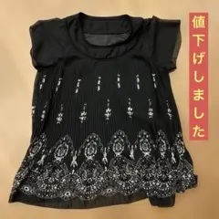 刺繍入り黒半袖トップス Lサイズ