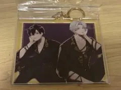 Kiss me crying キスミークライング　アクリルキーホルダー アクキー