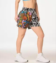 ZUMBA ショートパンツ　新品未使用　JWI購入