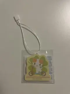 サンリオショップ特典 マシュマロみたいなふわふわにゃんこ 爪磨き