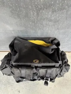 Item thumbnail for item 2b4cc41d-d990-433a-afee-b8da25d946d4