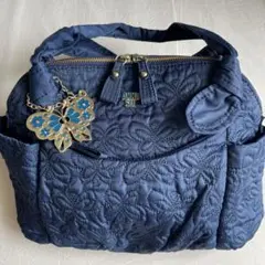 【美品】ANNA SUI ネイビー キルティングバッグバタフライ 蝶々