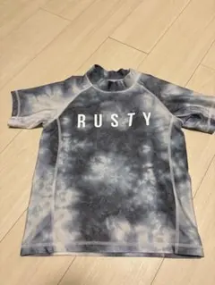 Rusty ラッシュガード 140 美品
