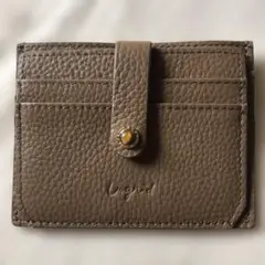 Ungrid アングリッド　牛革天然石 カード財布
