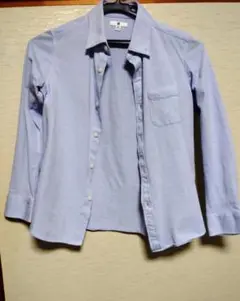 【100】UNIQLO 長袖シャツ ライトブルー