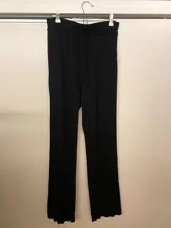 GU リブパンツ
