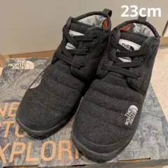 Item thumbnail for item 43a50f1a-5b92-46f5-8f5a-09f048e32a21