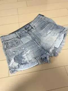 アメリカンイーグル HI-RISE SHORTIE / SIZE 4