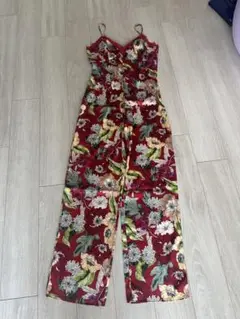 GUESSサロペット未使用10900円アリシアスタン ベッツィジョンソン