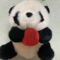 パンダのぬいぐるみ キーホルダー付き　ピンク　りんご
