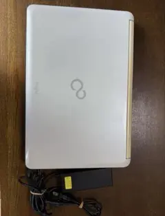 ノートパソコン 富士通 LIFEBOOK AH42/C