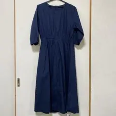 お買い得！AUNI ネイビー 長袖ワンピース　新品タグ付き