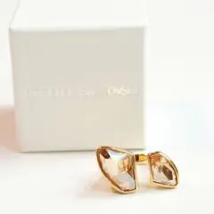 Item thumbnail for item 3a1b5f31-5c2e-417f-9f0c-1570e51de6ba