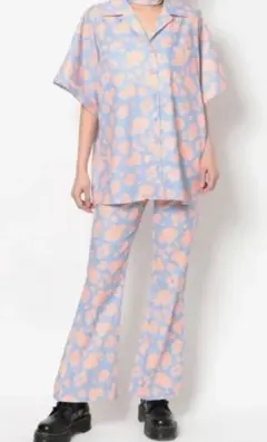 【新品/未使用】jouetieジュエティ フラワーカウパンツ