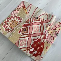 Item thumbnail for item 994c9aaf-f6b2-440e-bb15-55f16b7c1990