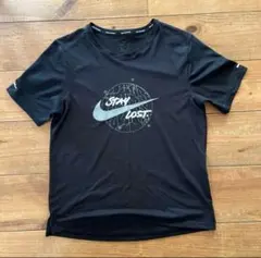 NIKE Tシャツ