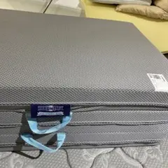 マニフレックス⚫︎サステナブルウィング⚫︎三つ折りマットレス　シングル