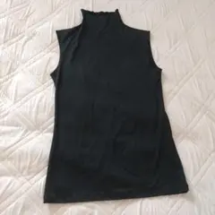 【試着のみの美品】ユニクロ エアリズムUVカットハイネックT ノースリーブM 黒