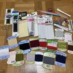 手芸用多色糸とゴム、道具セット