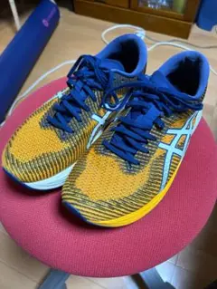 ランニングシューズ　27.0cm　MAGIC SPEED