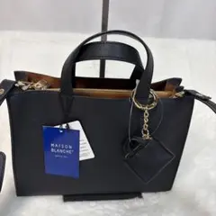 MAISON BLANCHE ブラック ショルダーバッグ新品、未使用、タグ付き