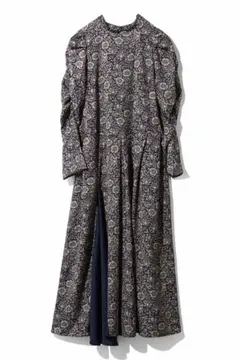 MEDE19F　〈atelier Morris〉アシメトリーヘムプリントワンピ