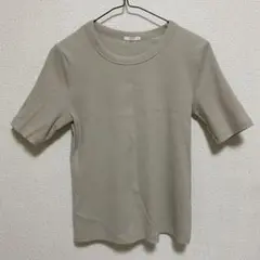GU リブT ベージュ 半袖 トップス