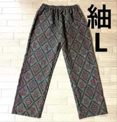 Item thumbnail for item 3f8a41fb-d600-4c72-a31d-83caf99f5a0d