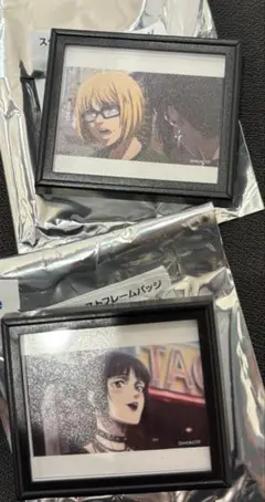 劇場版　進撃の巨人　スクールカースト フレームバッジ　アルミン　ミカサ