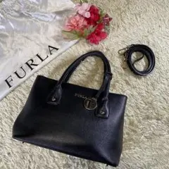 【訳あり美品】フルラ 2way ショルダーバッグ 黒 レザー 肩掛け リンダS