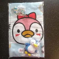 ペンギンキャラクター　タオル・キーホルダー2個他