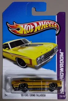 ホットウィール '69 フォード トリノ タラデガ