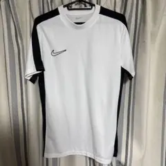 Nike メッシュシャツ ホワイト/ブラック