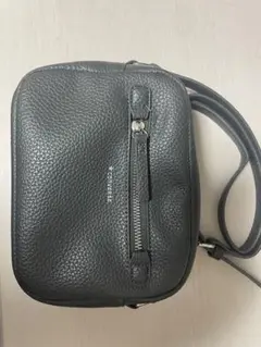 Item thumbnail for item 214f931a-0e8a-45f2-a230-cbc934e11318