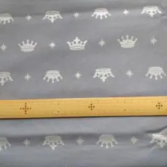生地 　はぎれ　王冠クラウン柄