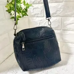 【NieR Clothing】　ショルダーバッグ　ポーチ