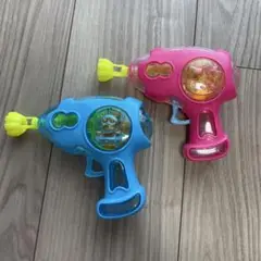 シャボン玉 ピカピカ光る バブルシューター 手動式