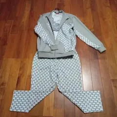 Item thumbnail for item dd64829c-361a-489e-94e0-0ee6c2b69e66